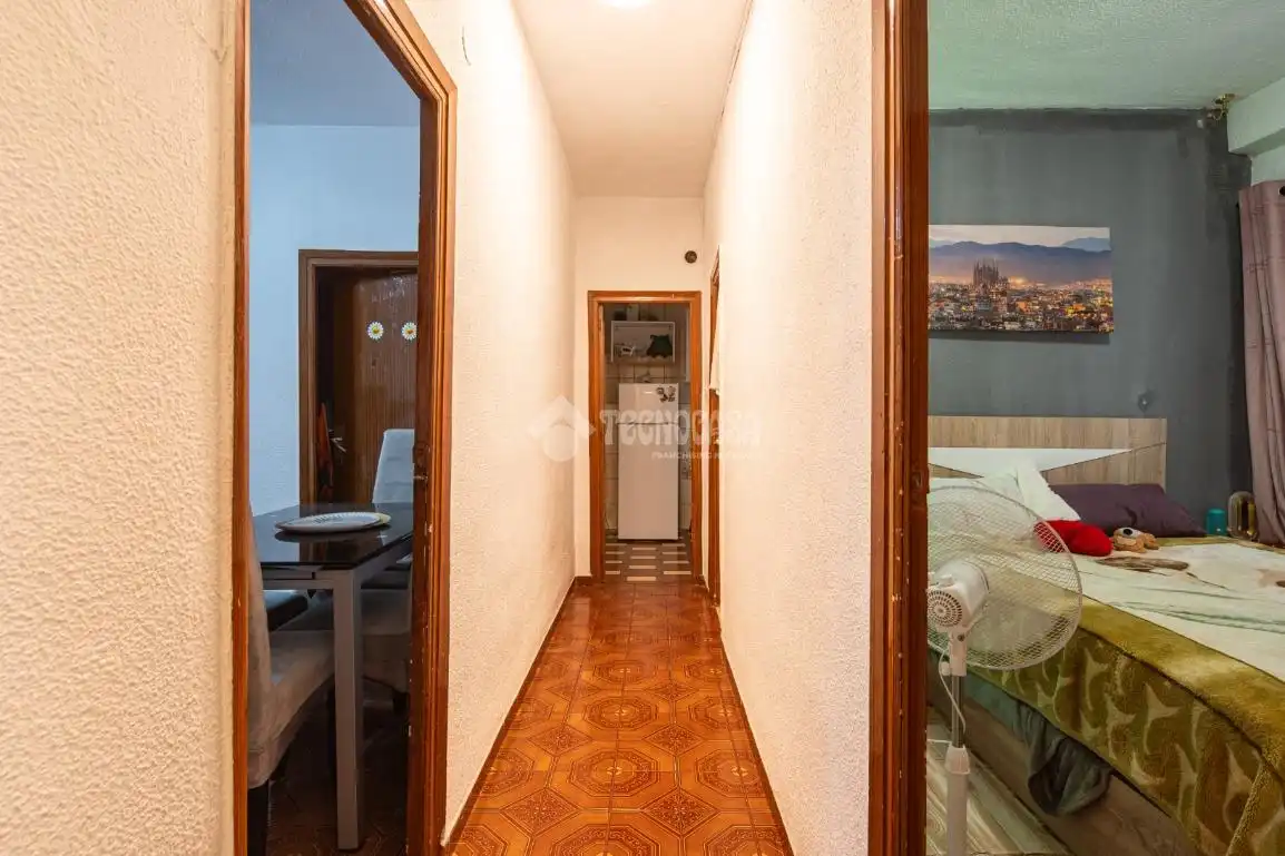 Flat for sale in Granada  with Balcony