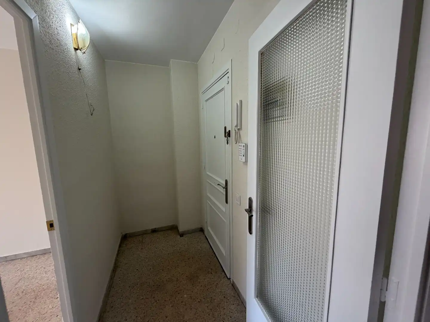 Flat with lift for sale in Nucli Urbà, imagen 3