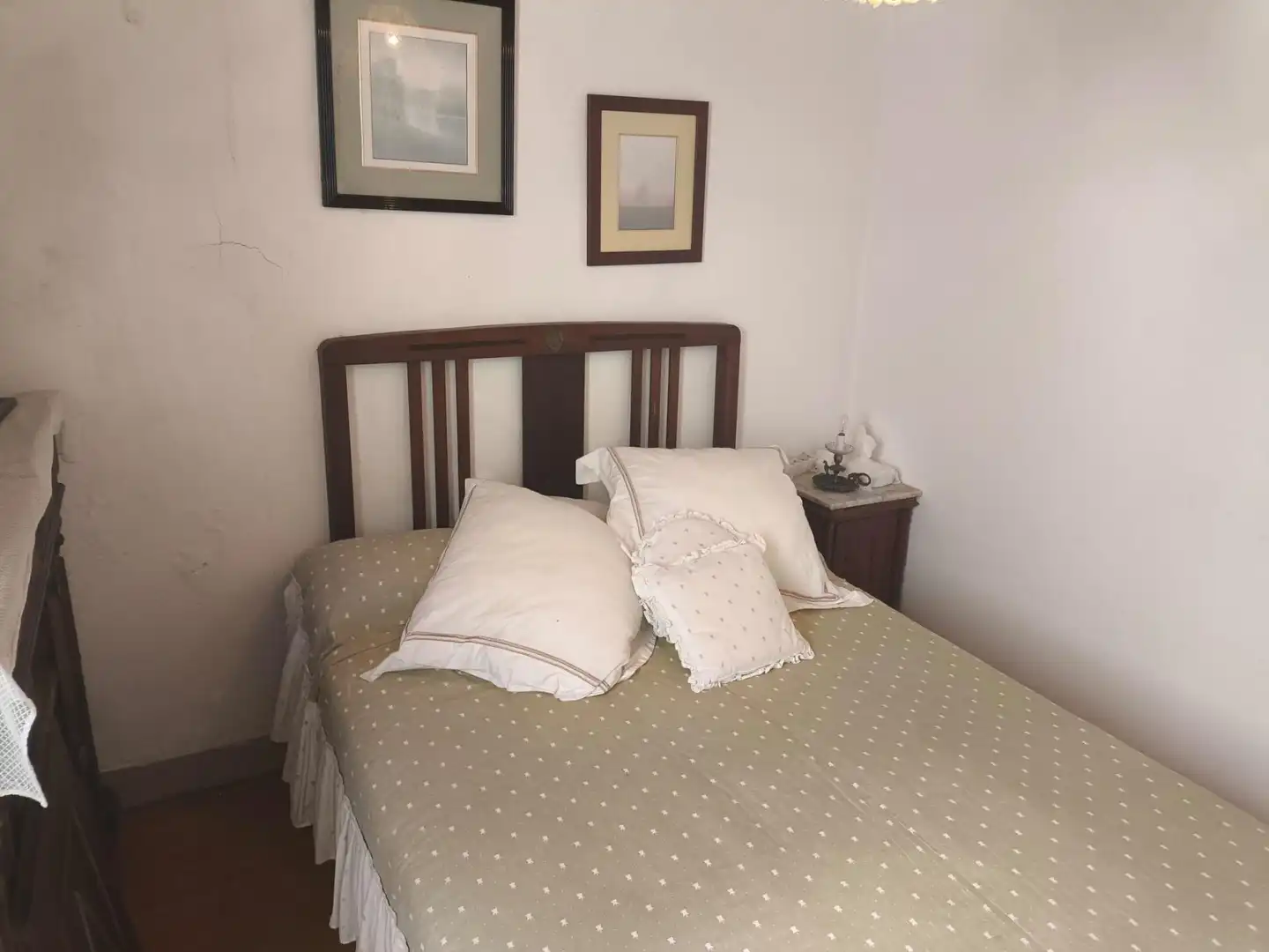 Dormitori de Casa o xalet en venda en Malpica de Bergantiños amb Terrassa, Traster i Moblat