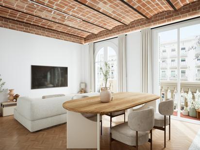 Living room of Flat for sale in  Barcelona Capital  with Air Conditioner, Heating and Parquet flooring