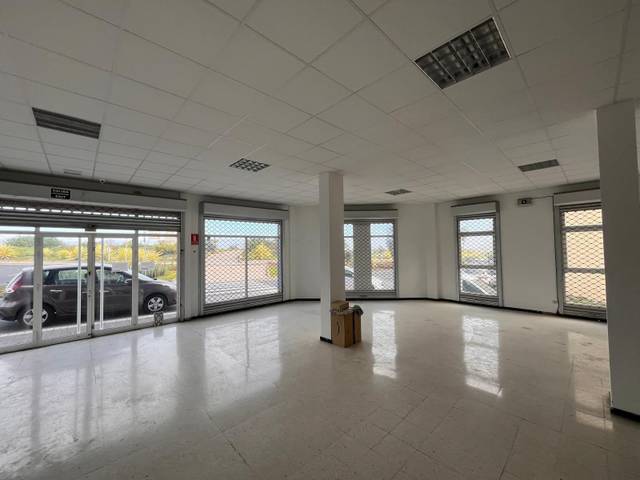 Local comercial en Alquiler en Siete Palmas