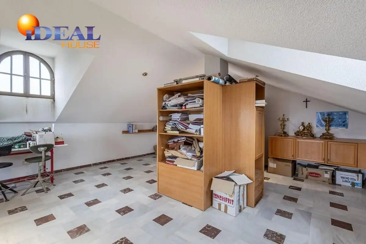 Villa mit Terrasse zum Verkauf in Barrio de la Vega, imagen 41