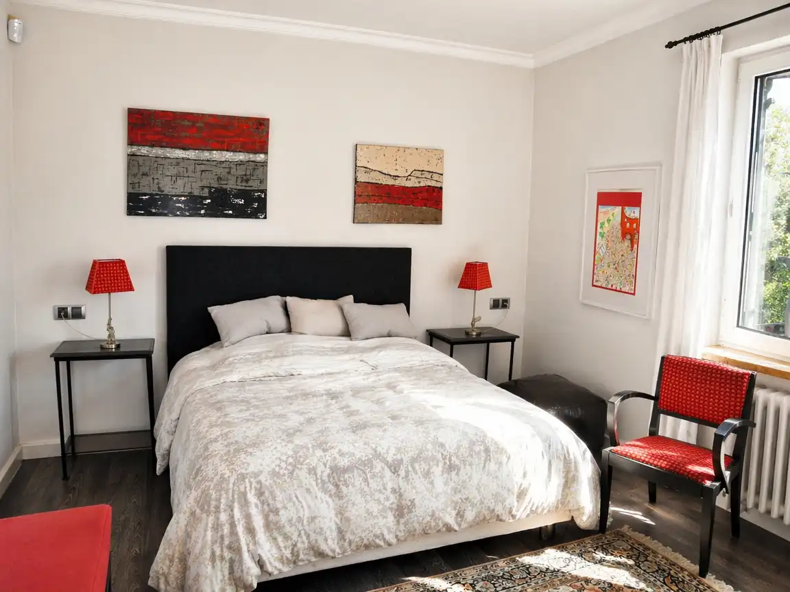 Habitación de Casa o chalet en venta en Garriguella con Aire acondicionado, Calefacción y Jardín privado