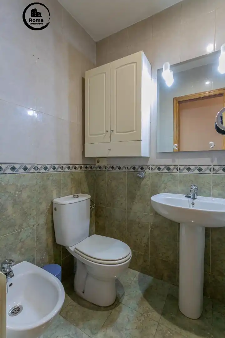 Casa adosada en venta en Cerrillo de Maracena - Periodistas