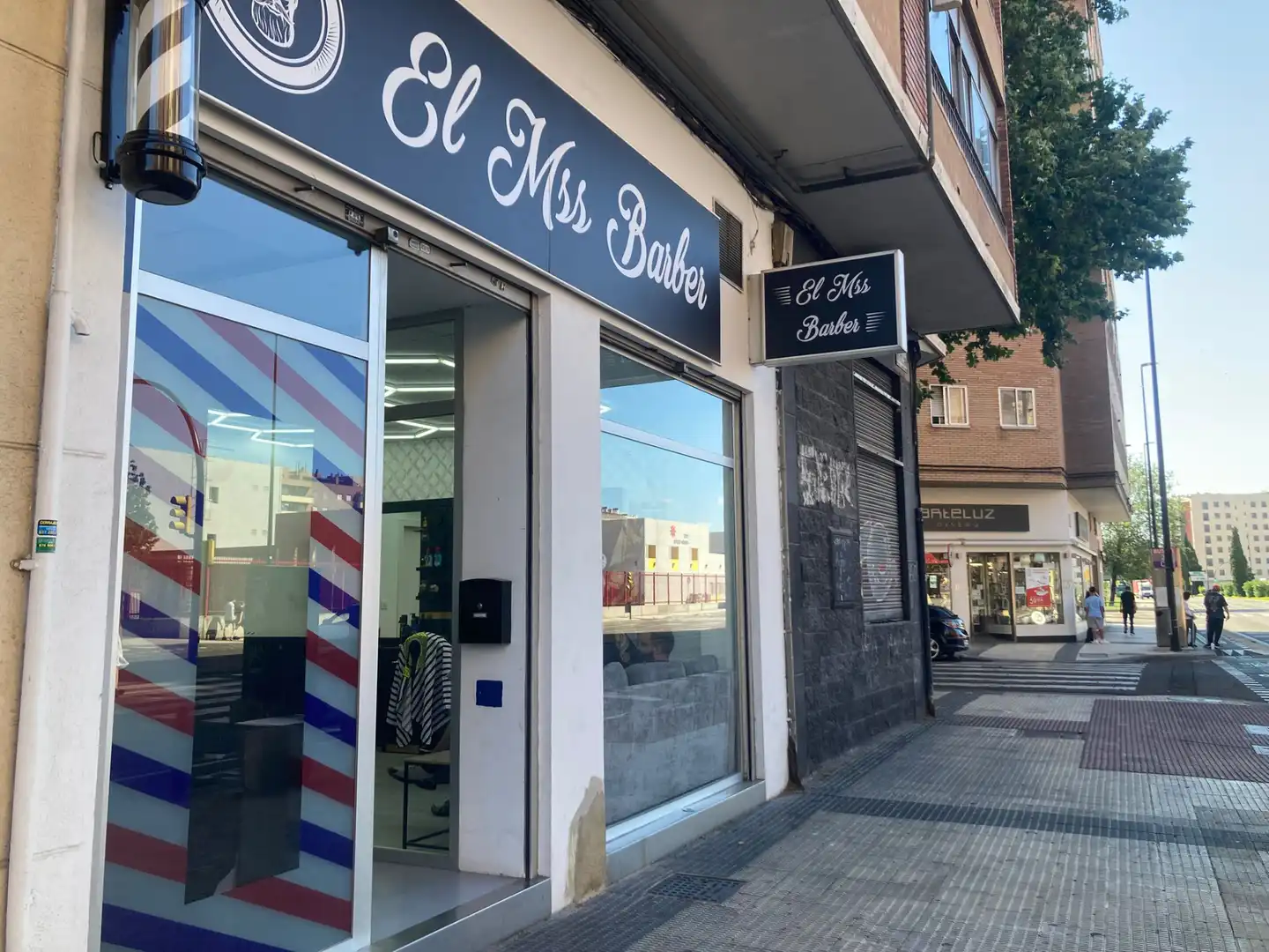 Local de lloguer en Zaragoza amb Aire condicionat, Calefacció i Parquet