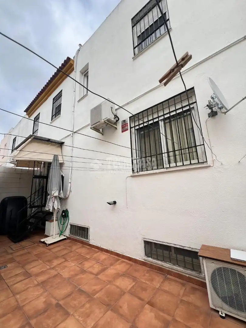 Exterior view of Detached homes for sale in Dos Hermanas
