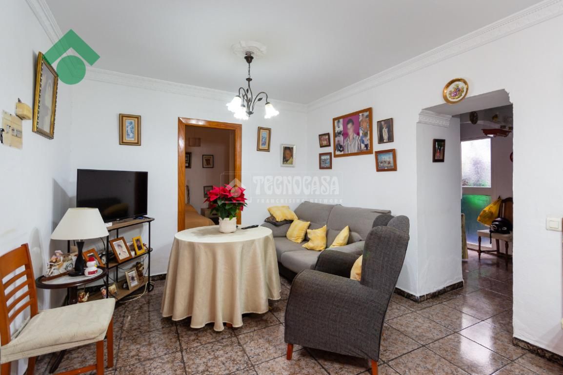 Living room of Flat for sale in Nerja  with Terrace and Balcony