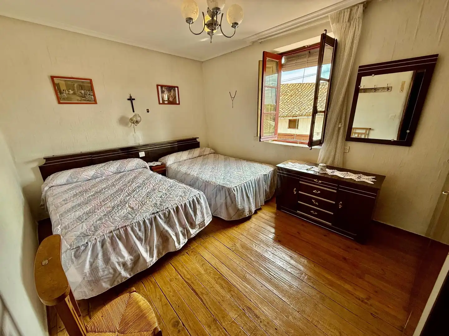 Dormitori de Casa adosada en venda en Valdevimbre
