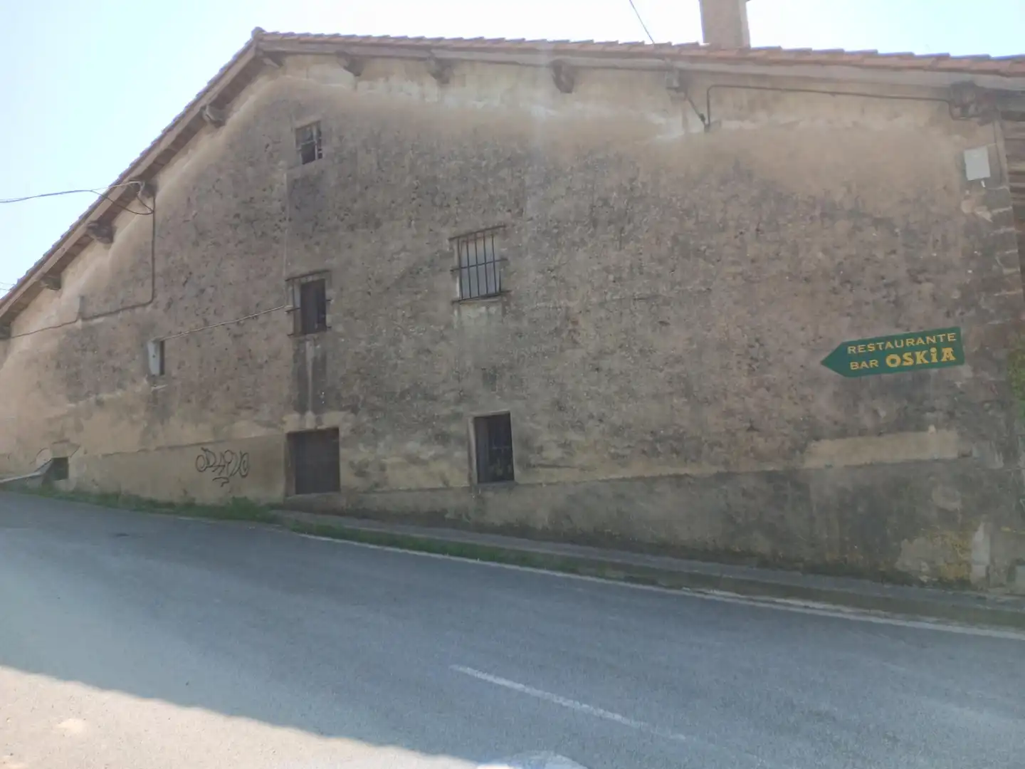 Country homes for sale in Arakil