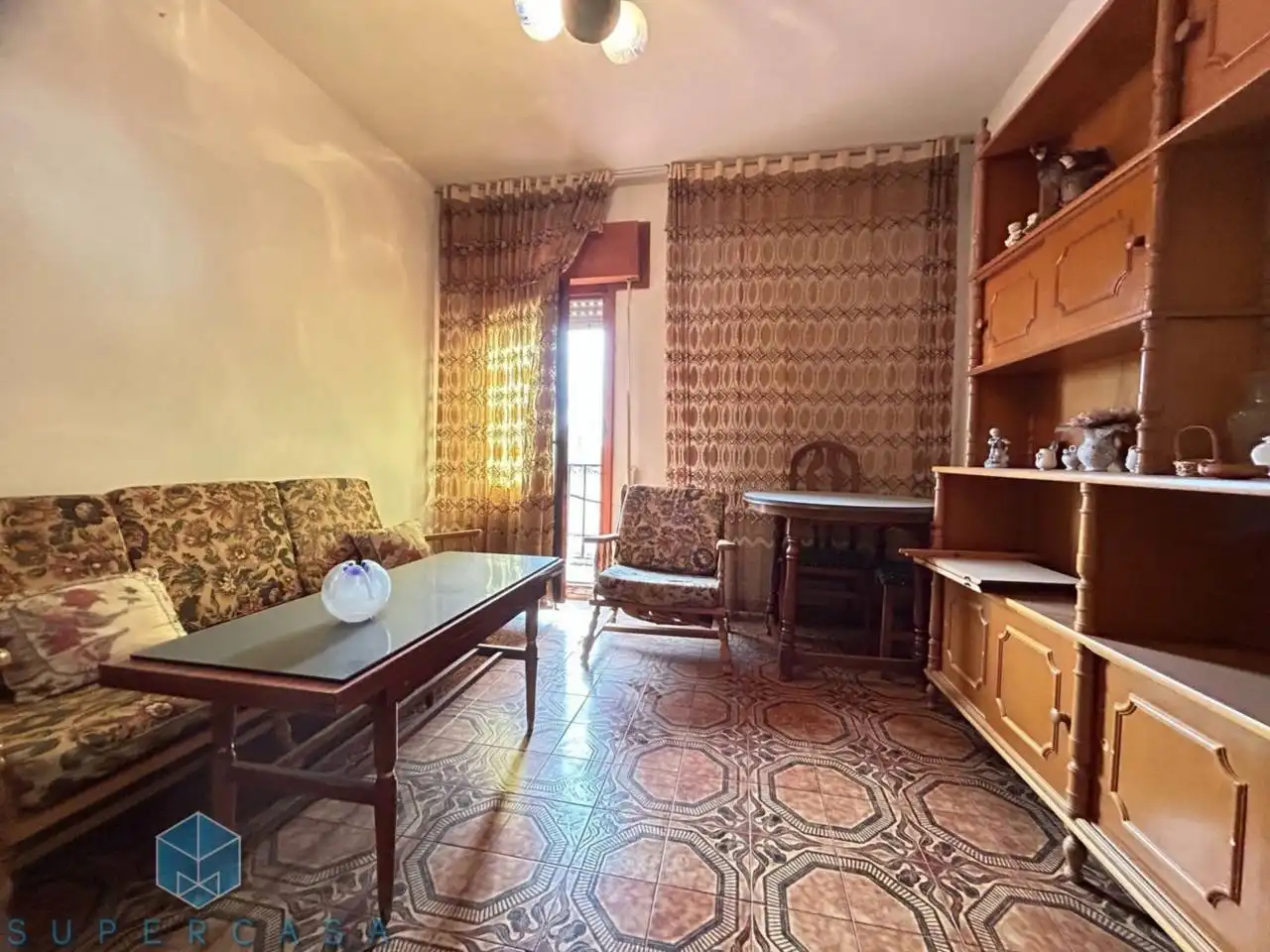 Sala d'estar de Casa o xalet en venda en Bargas amb Calefacció, Jardí privat i Terrassa