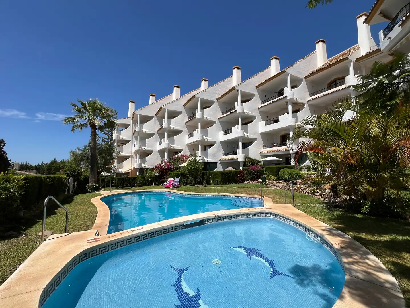 Außenansicht von Maisonette zur Miete in Marbella mit Klimaanlage, Terrasse und Möbliert