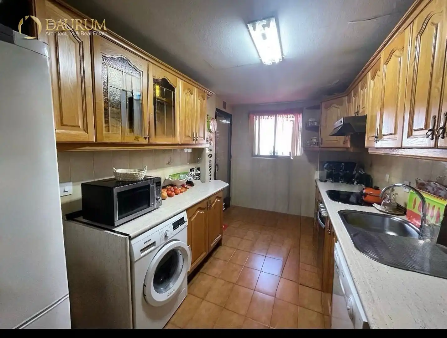 Küche von Wohnung zum Verkauf in Tres Cantos mit Heizung, Terrasse und Abstellraum