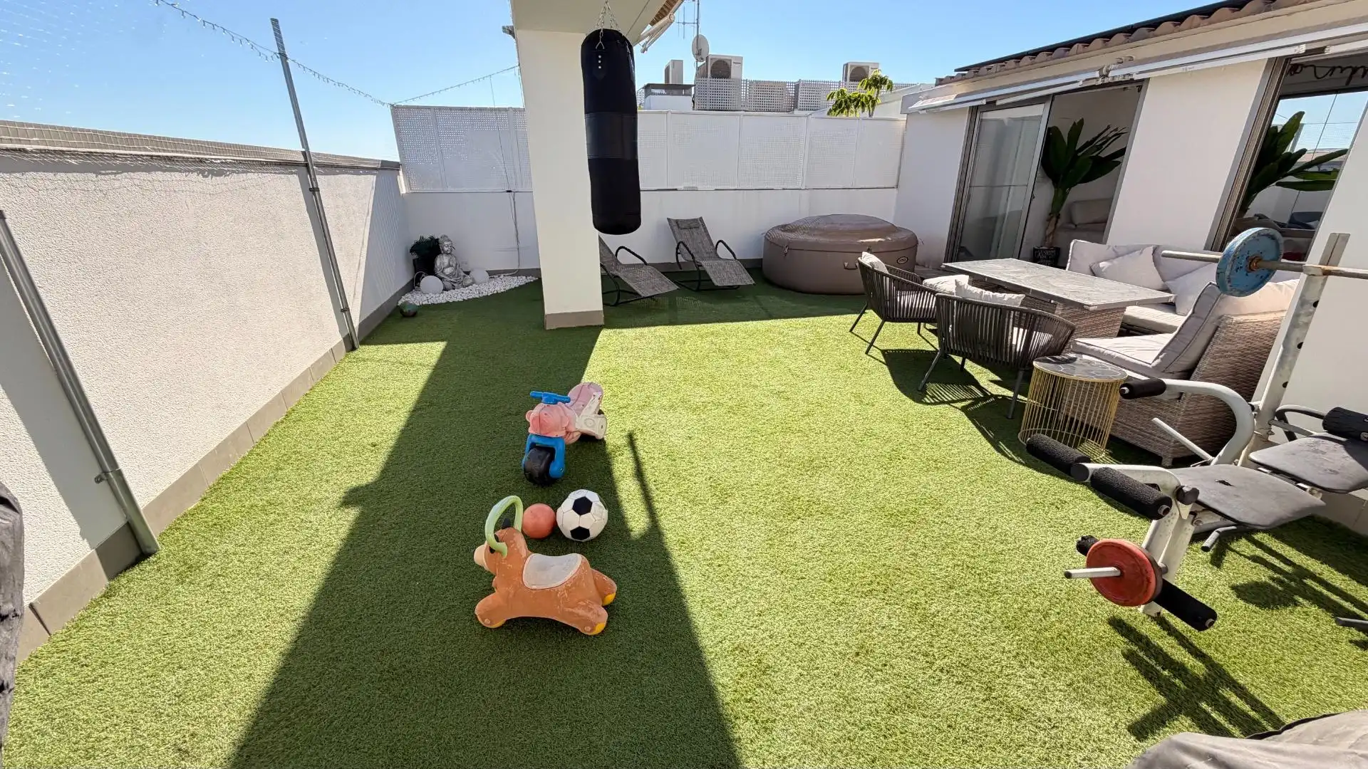 Terrasse von Dachboden zum Verkauf in Elche / Elx mit Heizung, Terrasse und Abstellraum