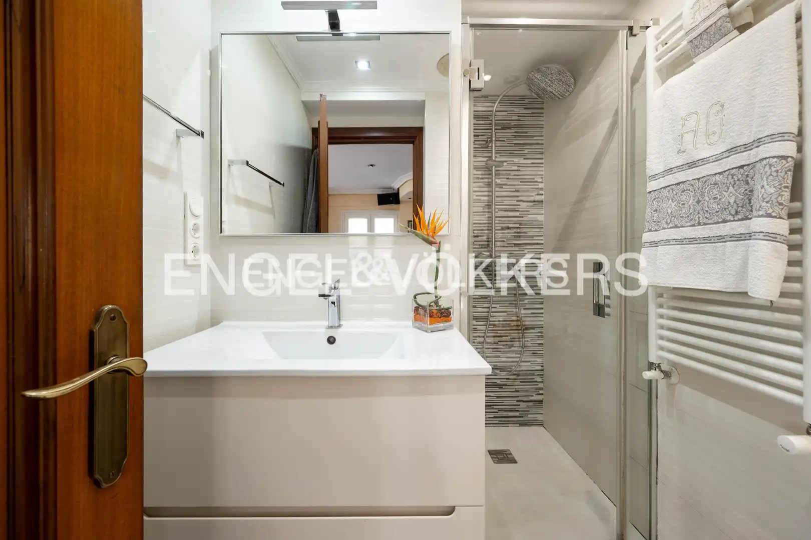 Bathroom of Houses for sale in Hernialde  with Heating, Private garden and Terrace
