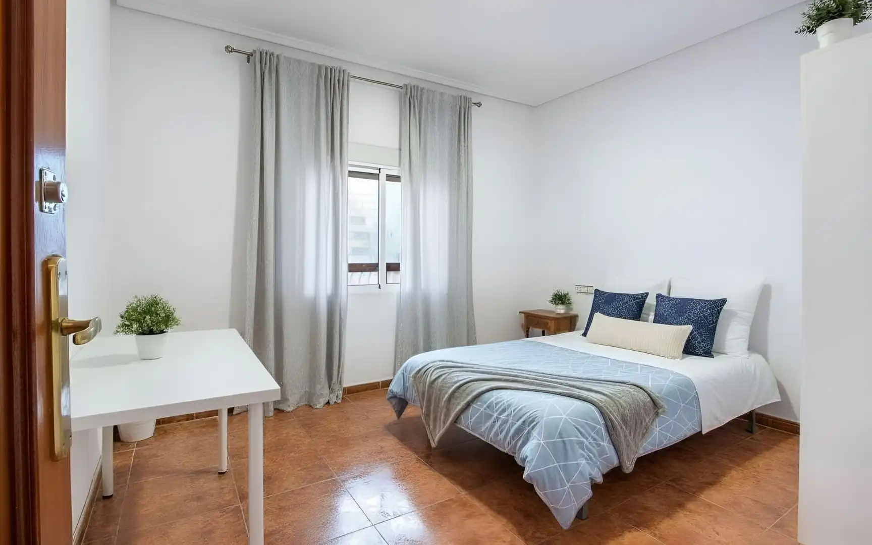 Dormitori de Pis en venda en Murcia amb Jardí privat