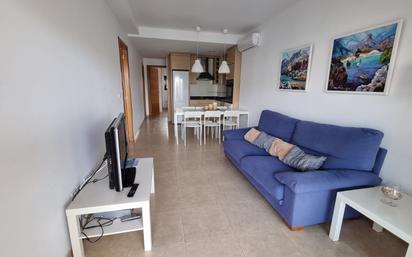 Sala d'estar de Apartament en venda en Guardamar de la Safor amb Balcó