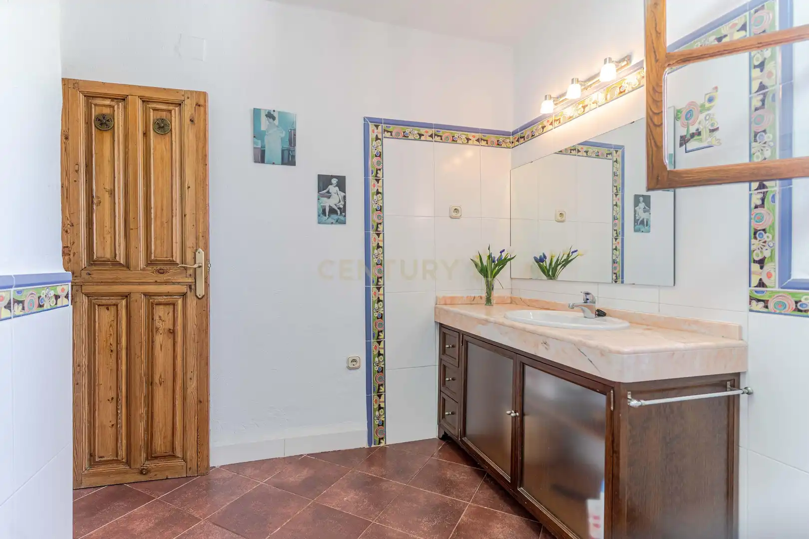 Bathroom of Houses for sale in Órgiva  with Private garden and Swimming Pool