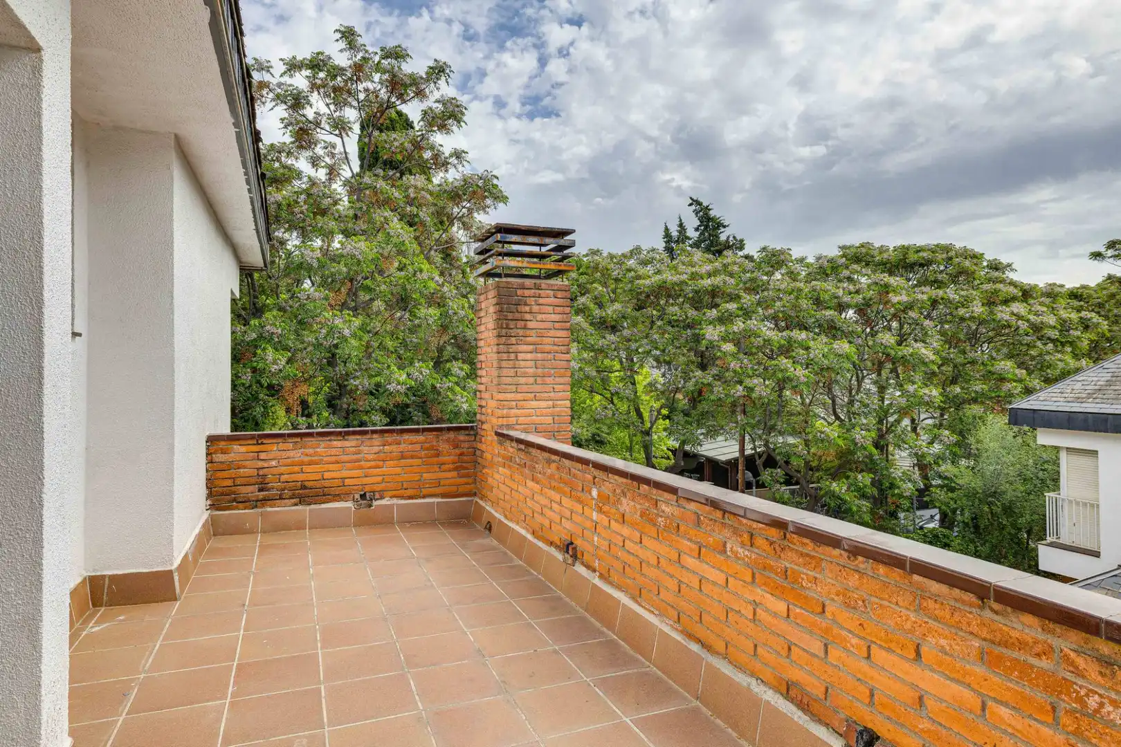 Terraza de Casa o chalet en venta en Sant Cugat del Vallès con Calefacción, Jardín privado y Parquet