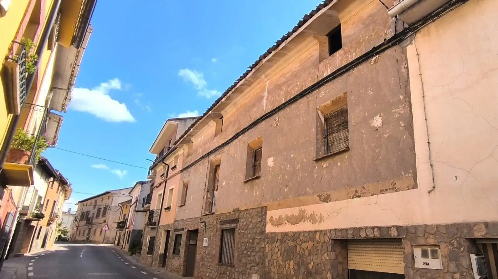 Exterior view of Houses for sale in Corera  with Storage room