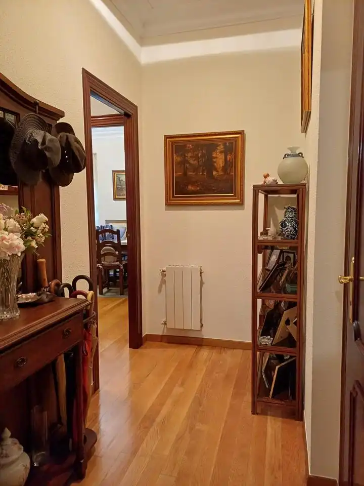 Wohnung mit Aufzug zum Verkauf in Calle Casimiro Velasco, imagen 25