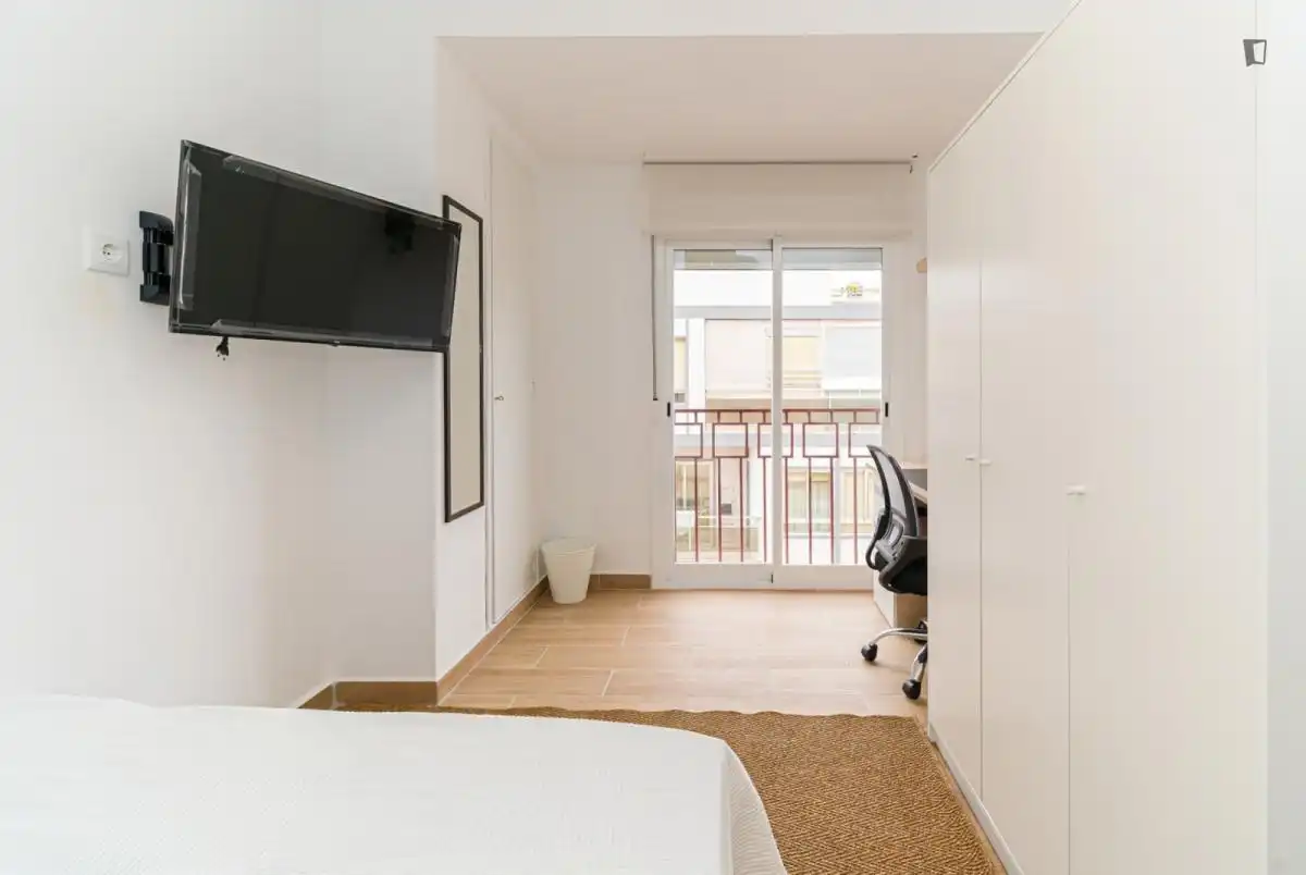 Habitación de Apartamento para compartir en Elche / Elx con Amueblado, Lavadora y Microondas