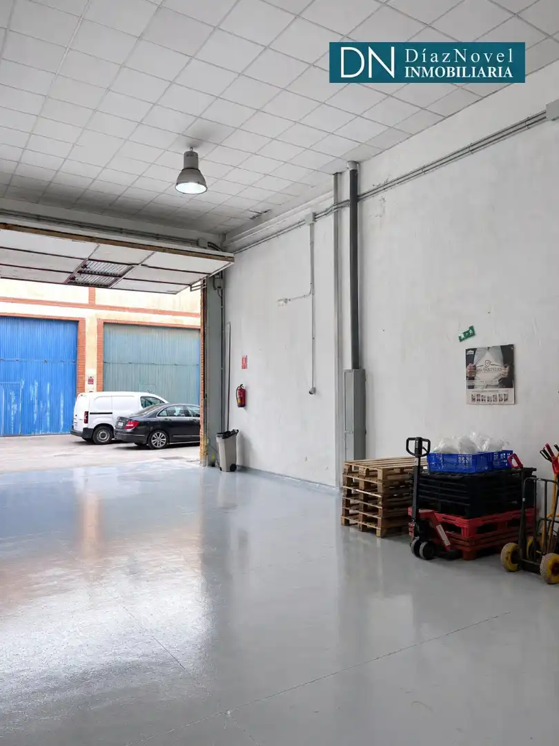 Industrial buildings for sale in Málaga  with Heating and Alarm