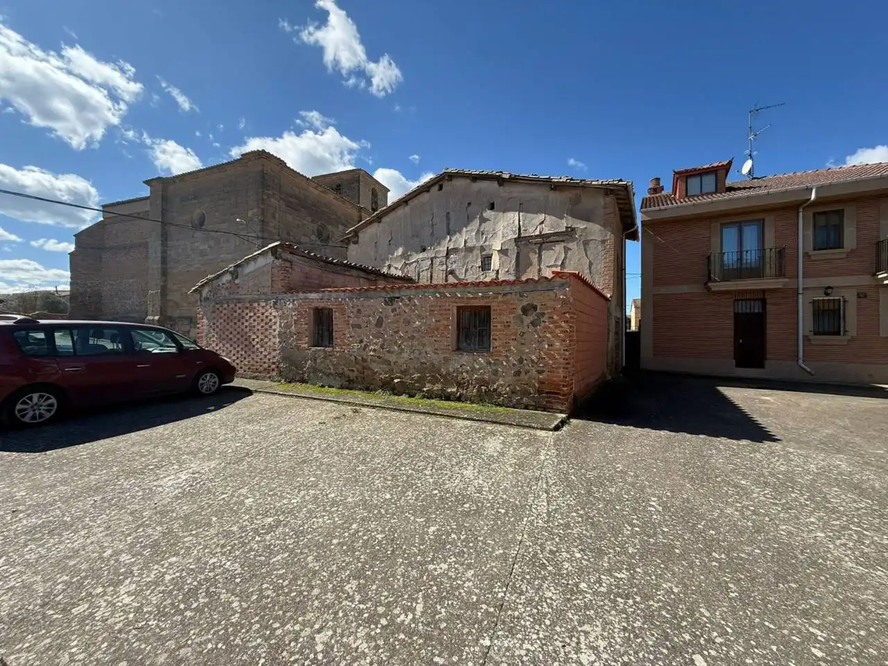 Exterior view of Houses for sale in Castildelgado  with Heating and Private garden