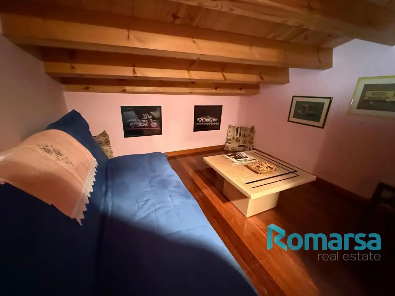 Living room of Houses for sale in Bohoyo  with Heating, Parquet flooring and Furnished