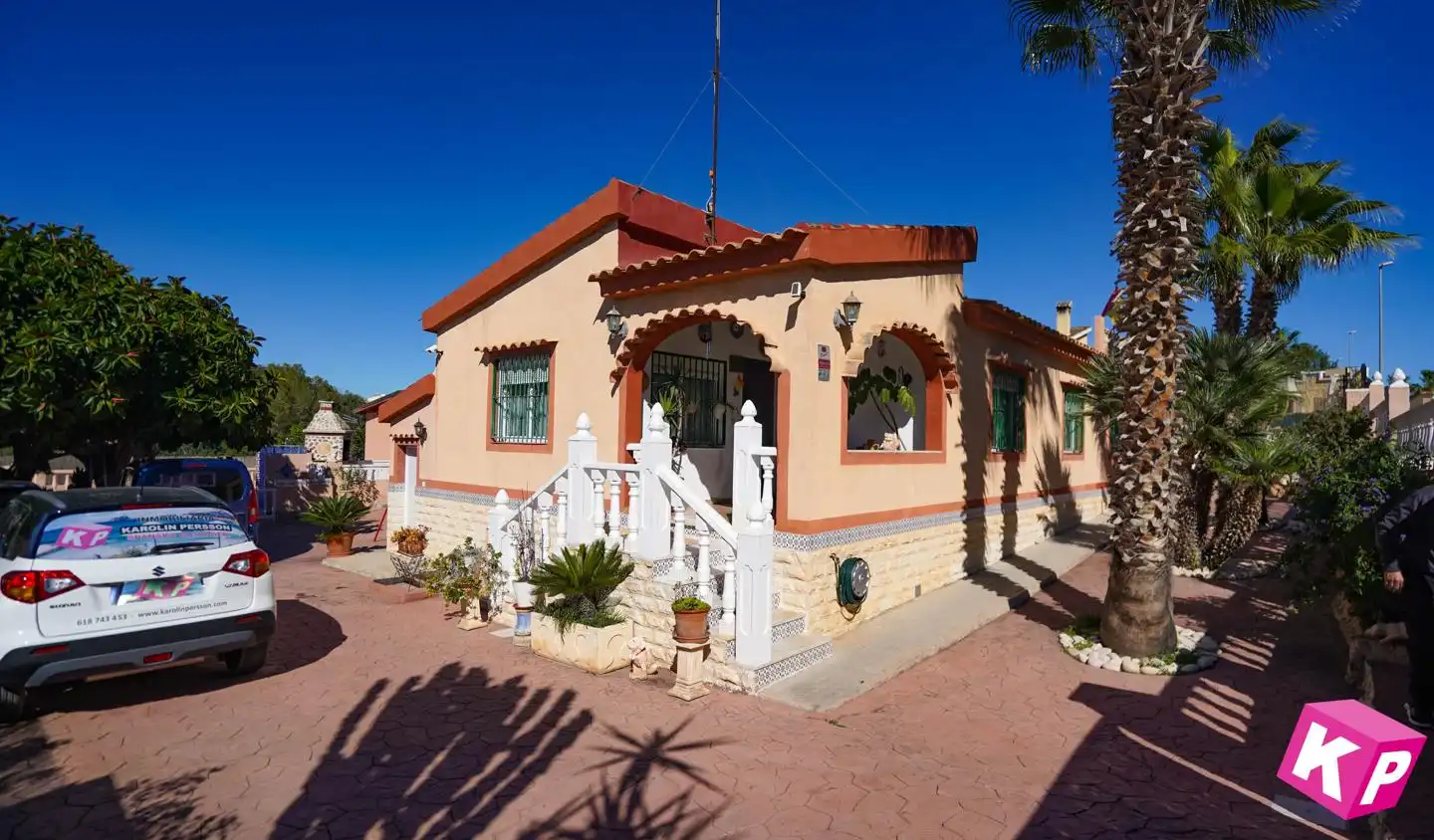 House with pool for sale in Ruinas De Petra
