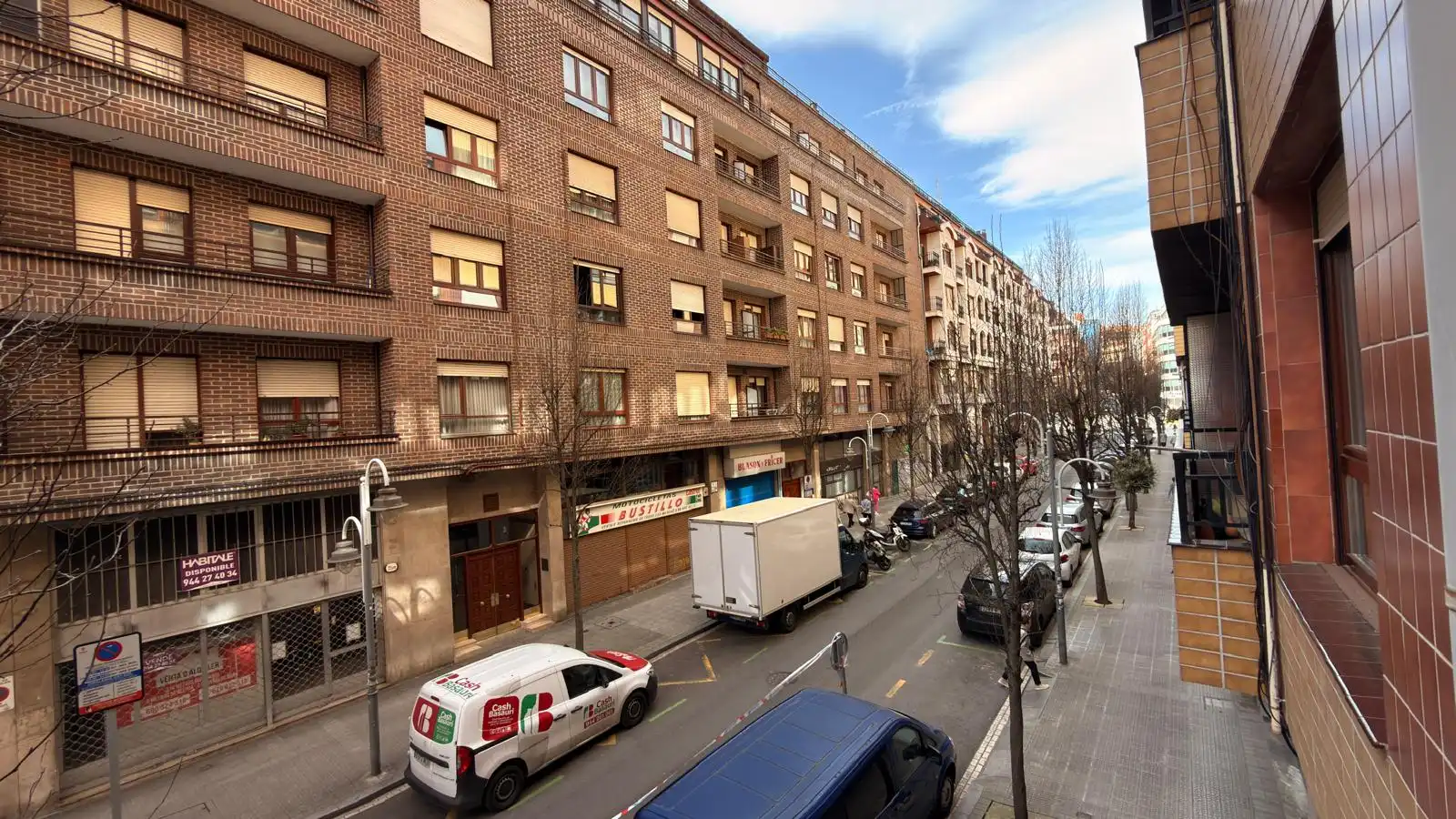 Außenansicht von Wohnung zum Verkauf in Bilbao  mit Terrasse und Möbliert