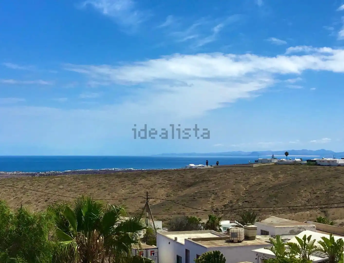 Vista exterior de Casa o xalet en venda en San Bartolomé amb Aire condicionat, Jardí privat i Terrassa