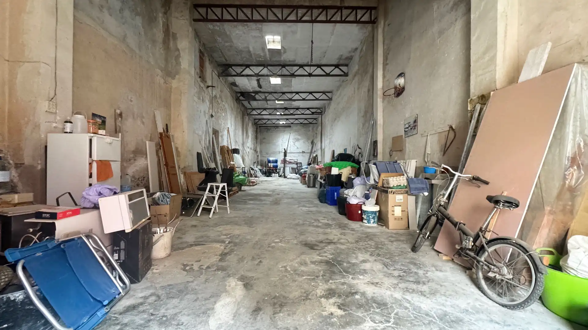 Local comercial en venta en Pego