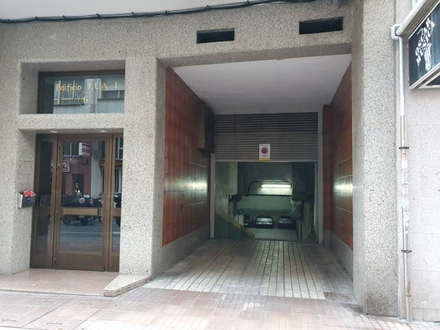 Garaje en Venta en Rúa Álvaro Cunqueiro, 6 en Zona de Plaza de Barcelos