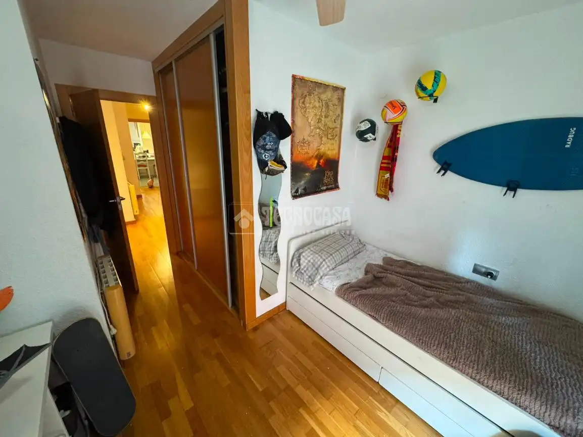 Habitación de Piso en venta en Valencia con Aire acondicionado, Trastero y Amueblado