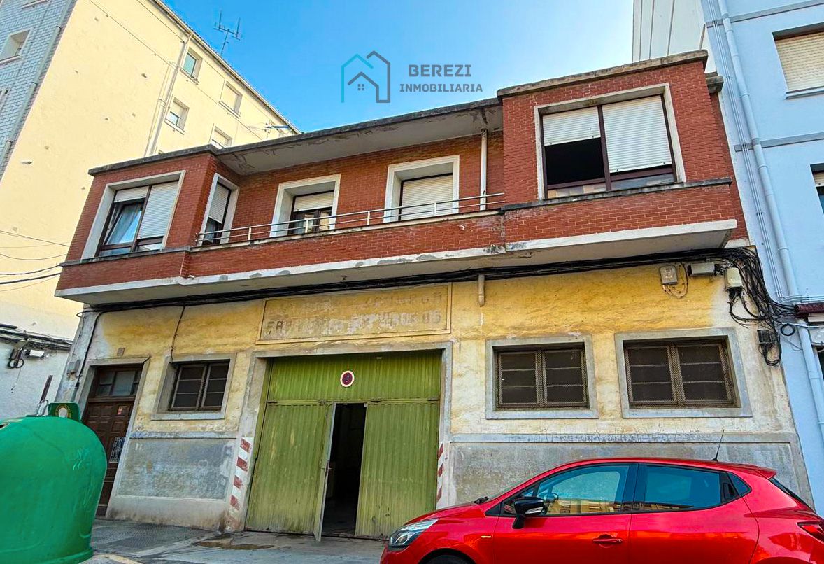 Building for sale in Artike Bidea, Bermeo