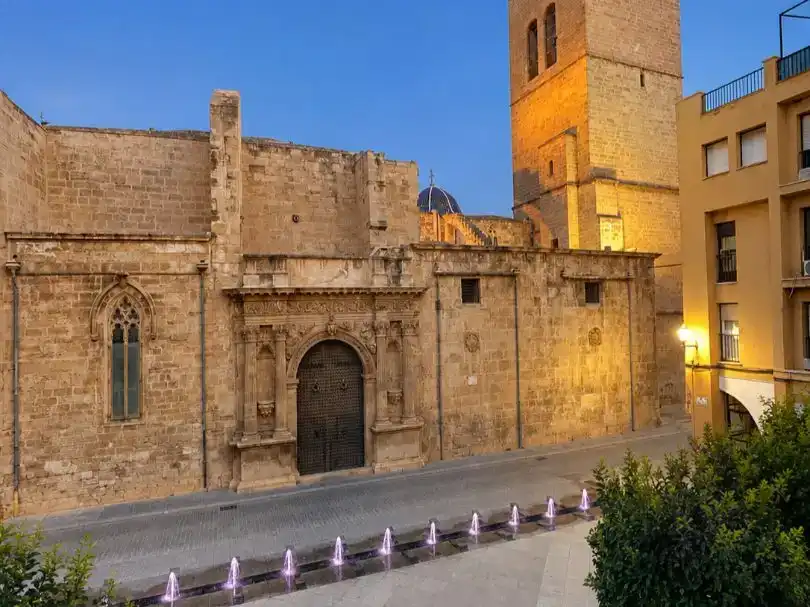 Vista exterior de Pis en venda en Orihuela ciudad