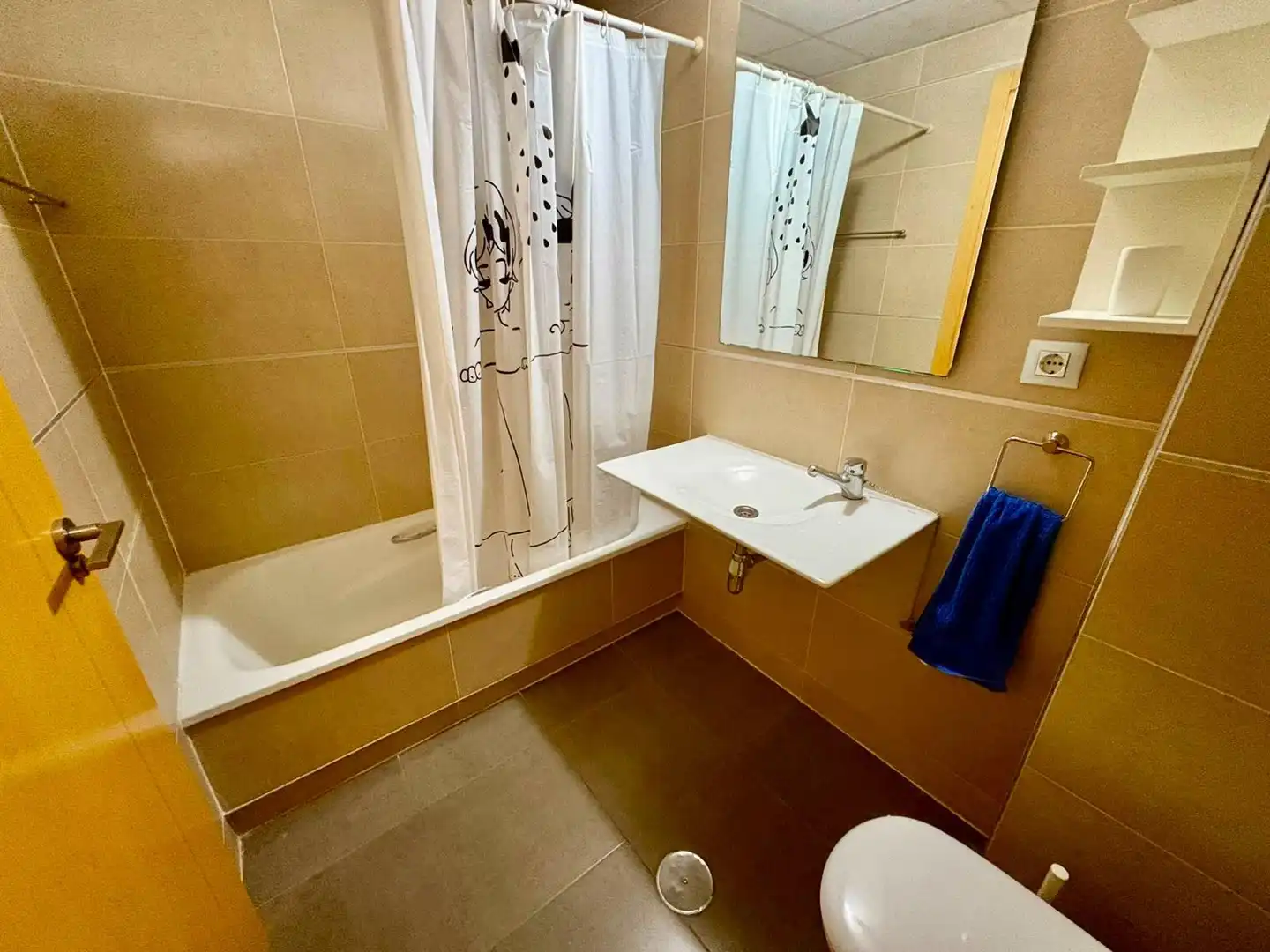 Badezimmer von Wohnungen zum Verkauf in Lorca mit Abstellraum