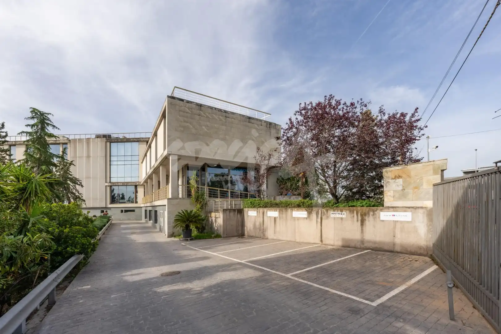 Vista exterior de Oficina en venta en Las Rozas de Madrid