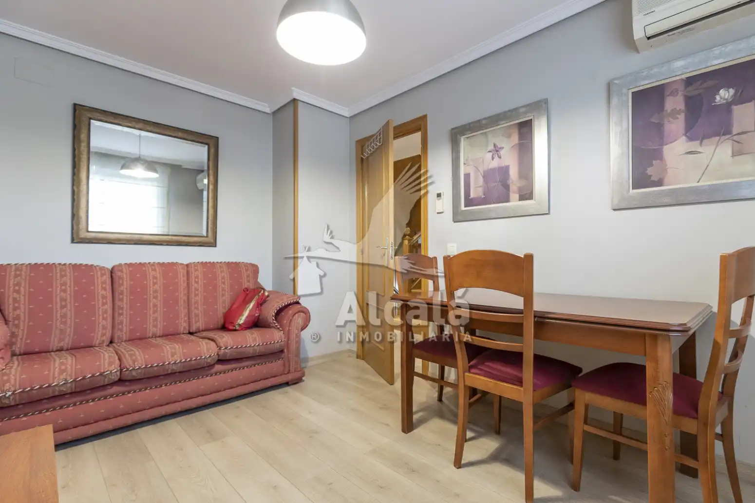 Bedroom of Houses for sale in Alcalá de Henares  with Air Conditioner, Heating and Parquet flooring