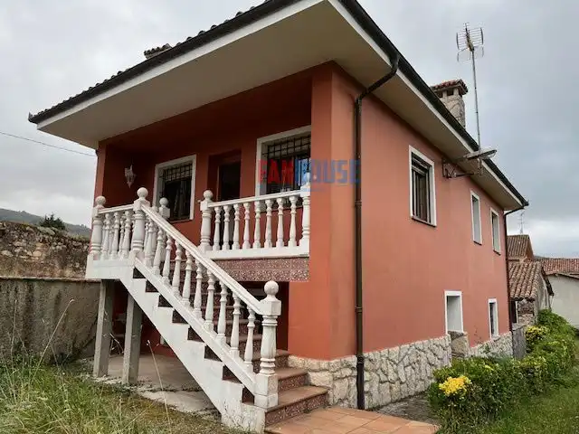 Vista exterior de Casa o chalet en venta en Villaviciosa con Calefacción, Jardín privado y Terraza