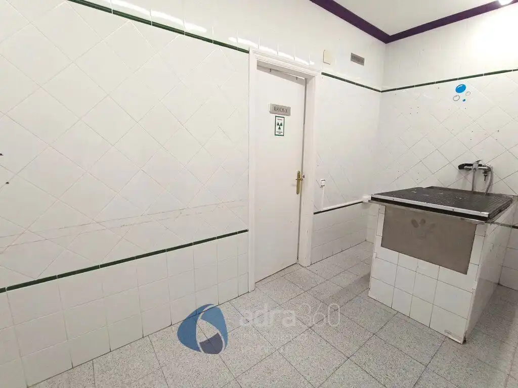 Business premises for sale in Avenida de Navarra, imagen 4