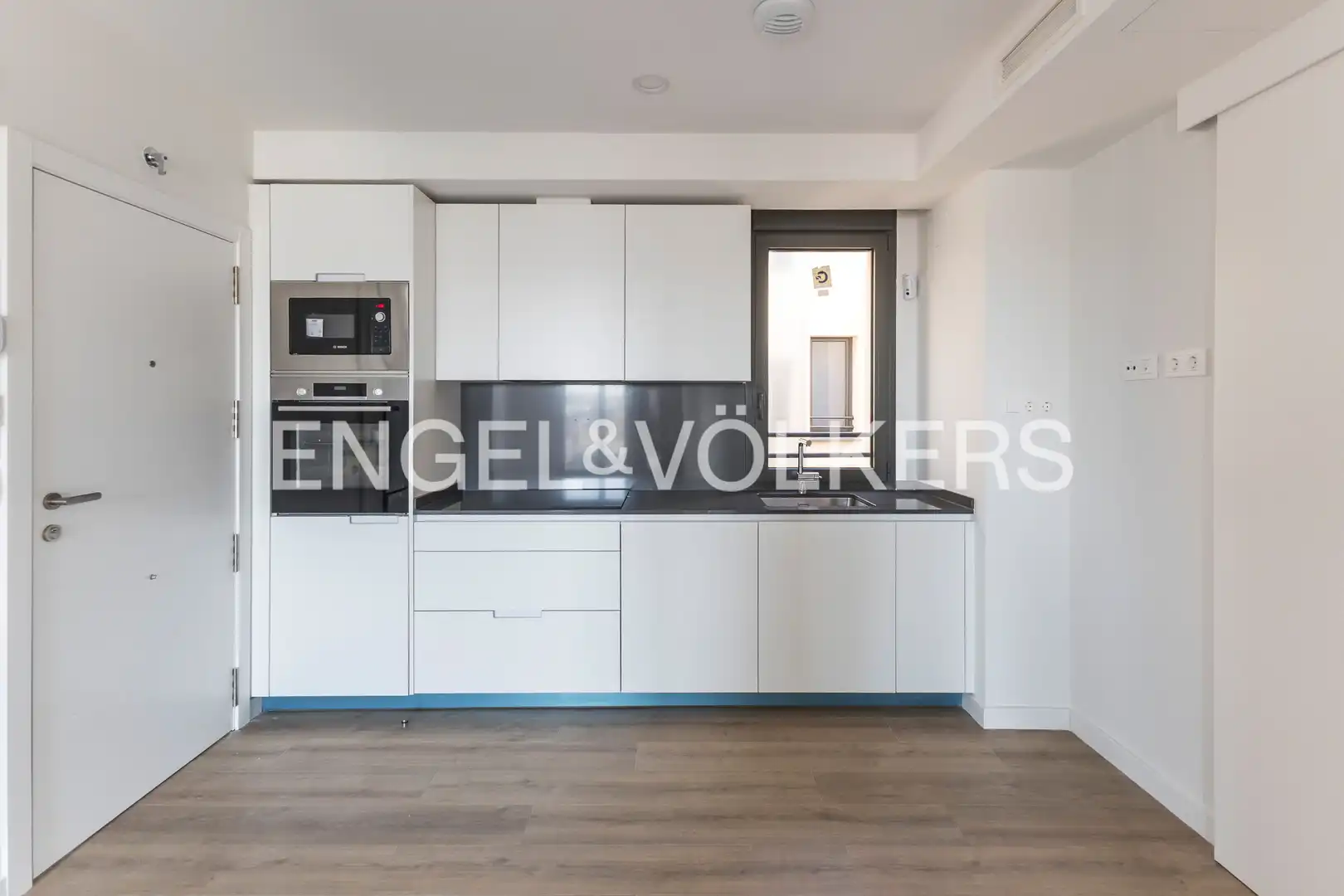 Cocina de Piso de alquiler en Madrid con Aire acondicionado, Calefacción y Jardín privado