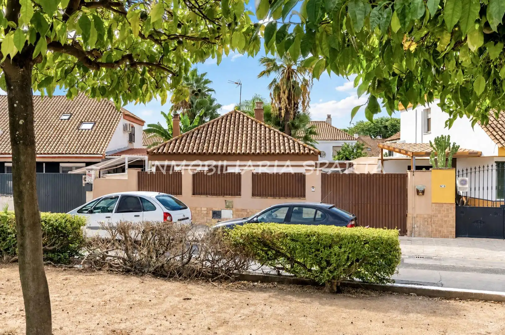 Vista exterior de Casa o xalet en venda en Espartinas Pueblo