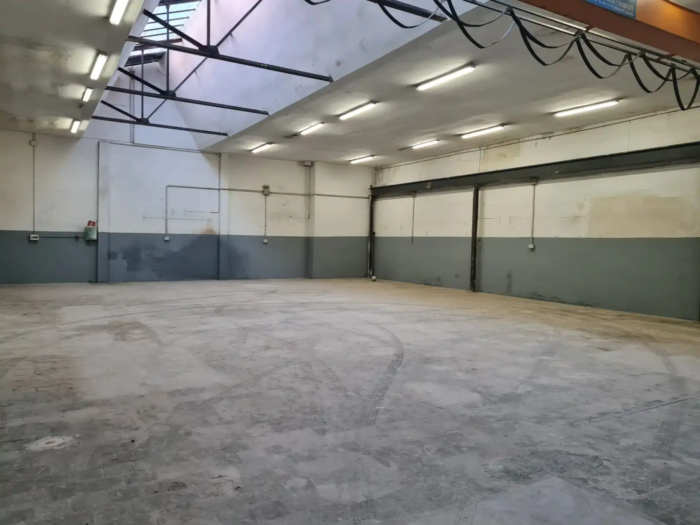 Fabrikhallen zur Miete in Sabadell
