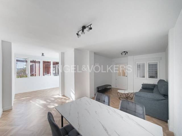 Apartamento en Alquiler en Plaza de Joan Miró en Covibar - Pablo Iglesias