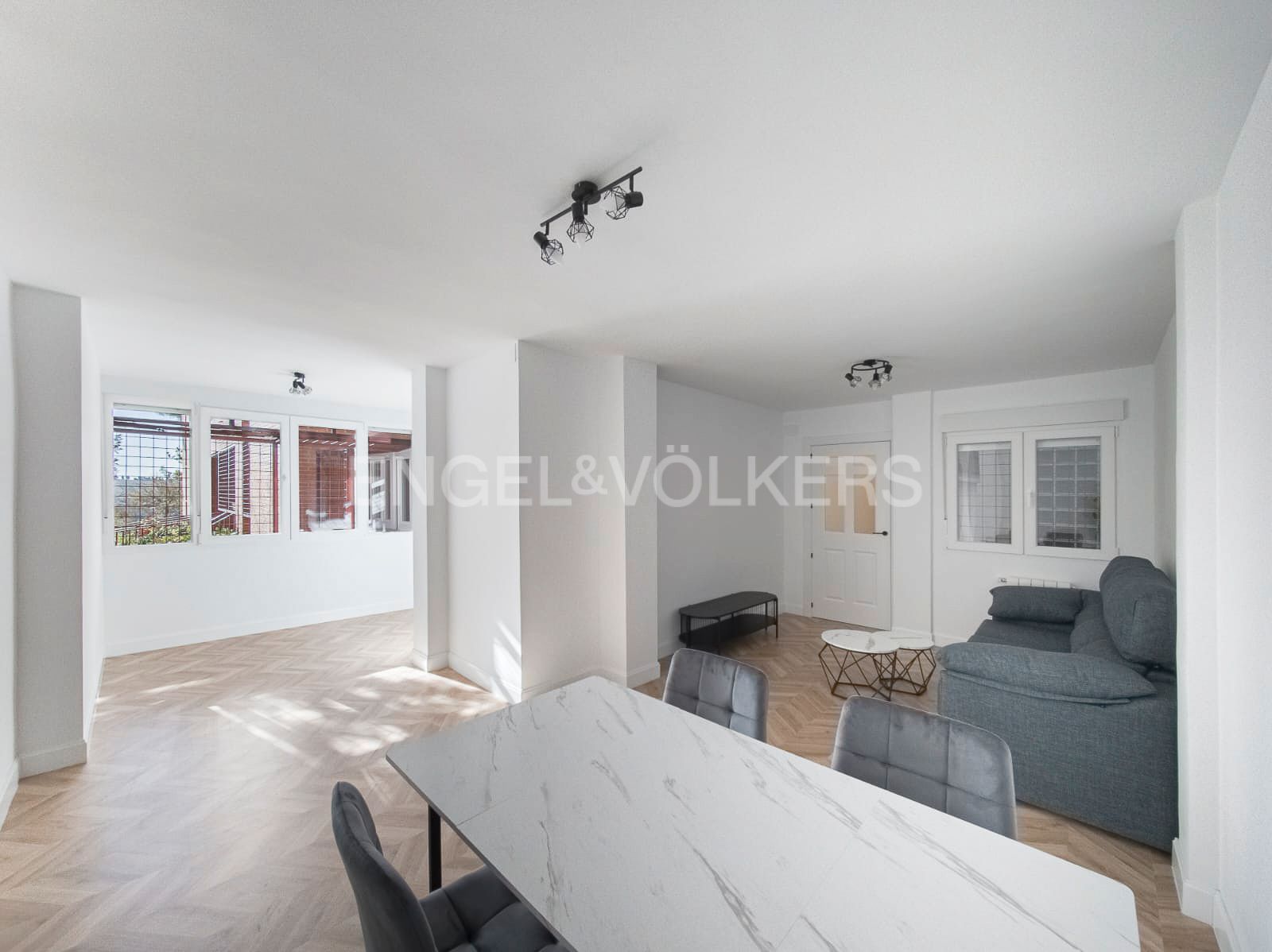 Exterior view of Apartment to rent in Rivas-Vaciamadrid  with Heating