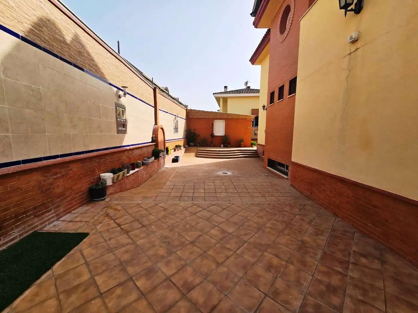 Terrassa de Casa o xalet en venda en Bormujos amb Aire condicionat i Piscina