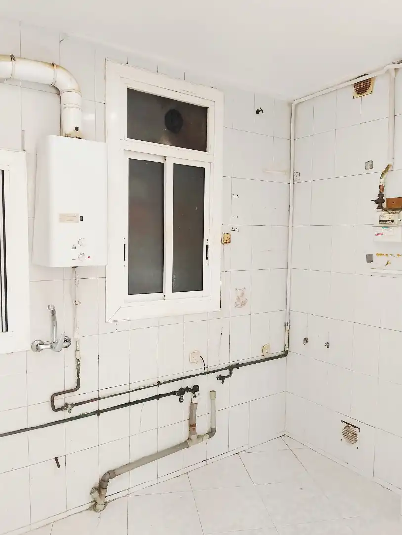 Baño de Piso en venta en Barcelona con Calefacción y Balcón
