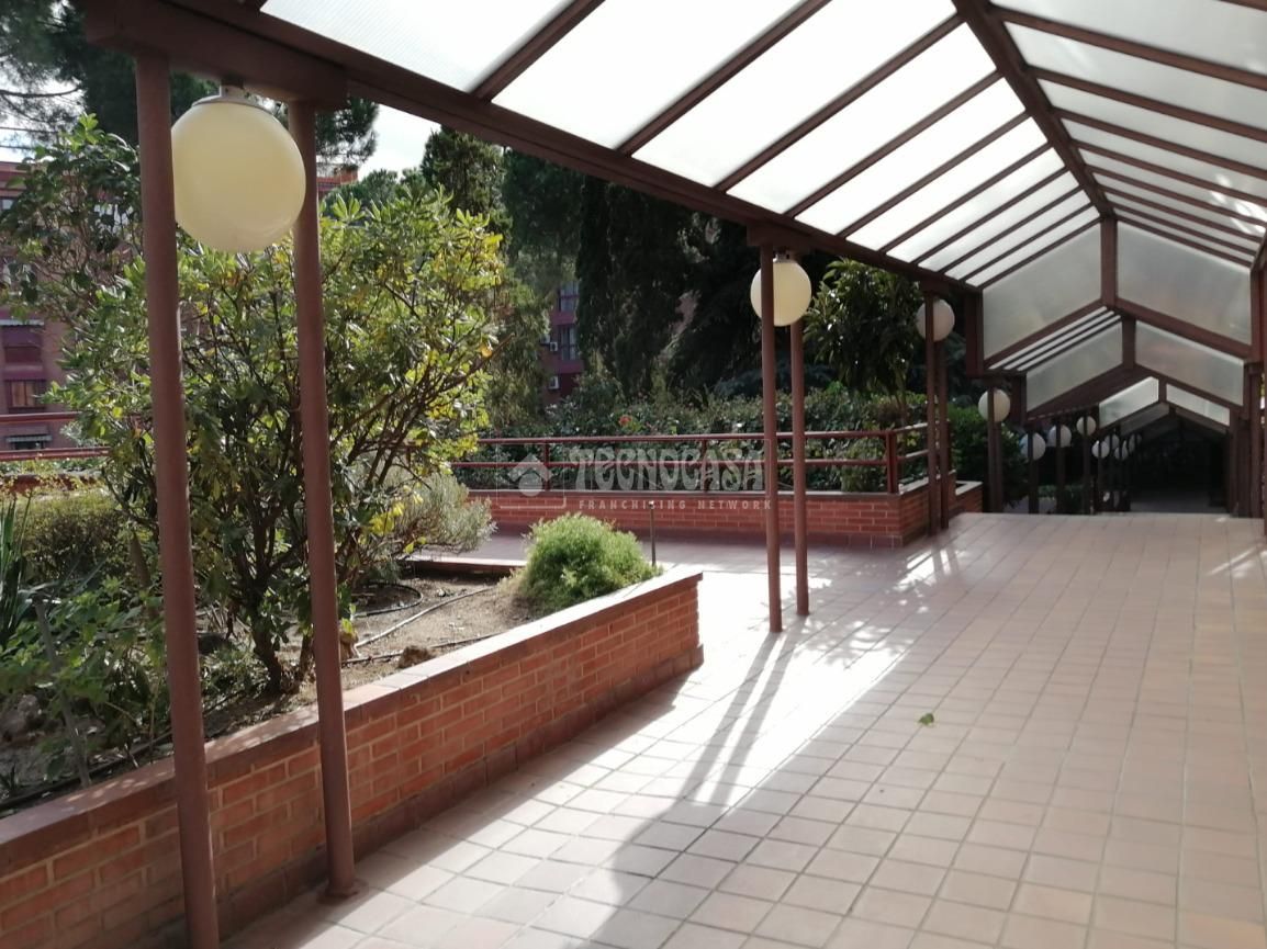 Terrace of Garage for sale in  Madrid Capital