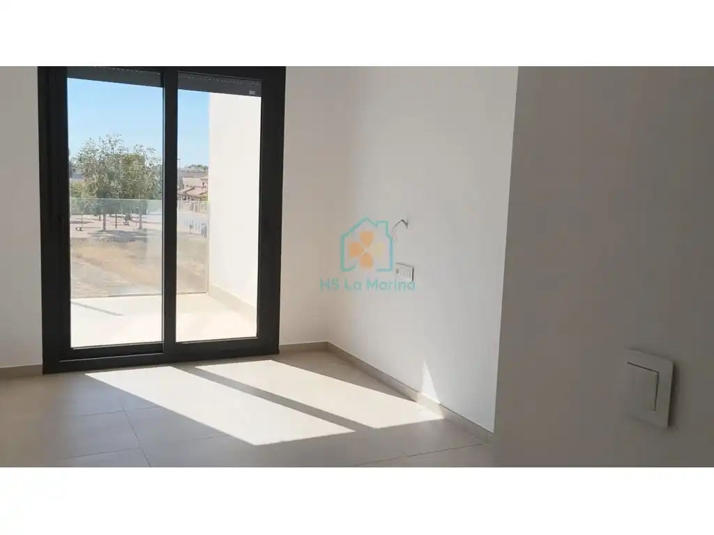 Apartamento con piscina en venta en Calle Almudena Grandes, imagen 11